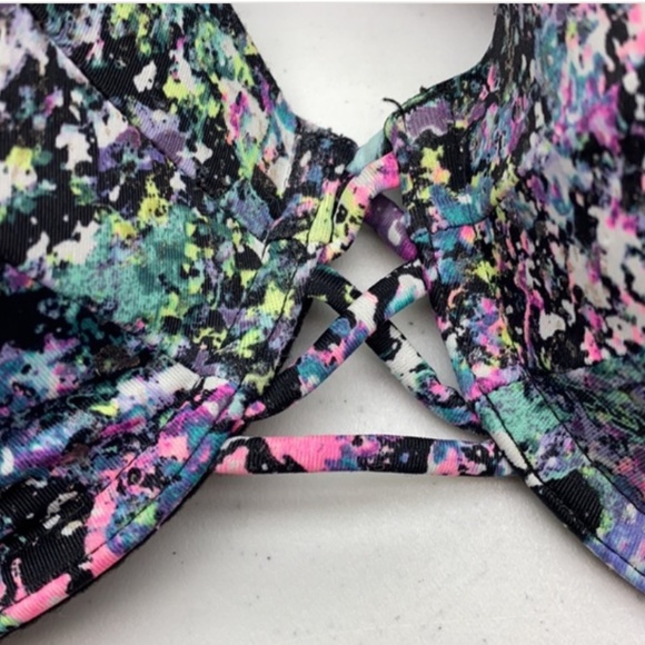 VS MULTI-Coloured Strapless Swim, 32D. *P1050 - Picture 2 of 6